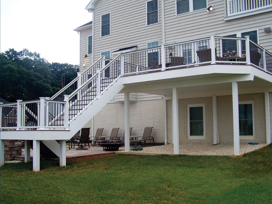 High Deck with stairwell